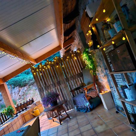 La Maison Des Lucioles Saint-Julien-Boutieres エクステリア 写真